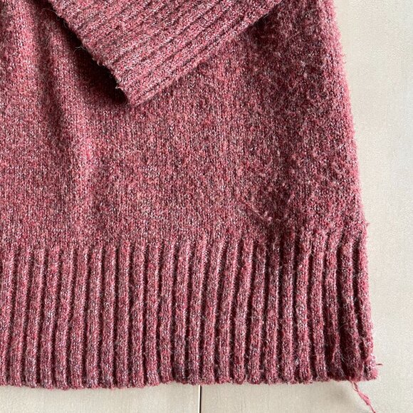 Bundle of 2 Maurices Women's Sweaters, Trees & Trucks - Size Small - Picture 8 of 13